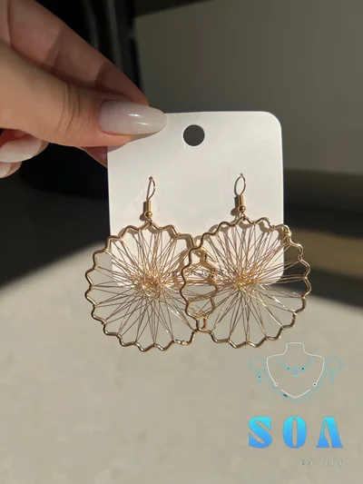 گوشوار طرح گل خورشیدی